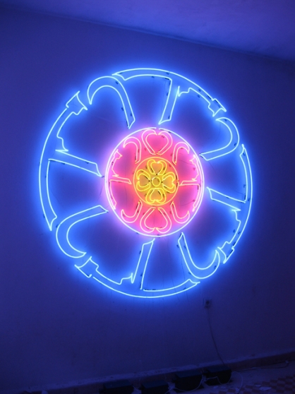 http://www.ww.mirunadragan.com/files/gimgs/th-20_VoidVIII5_site.jpg